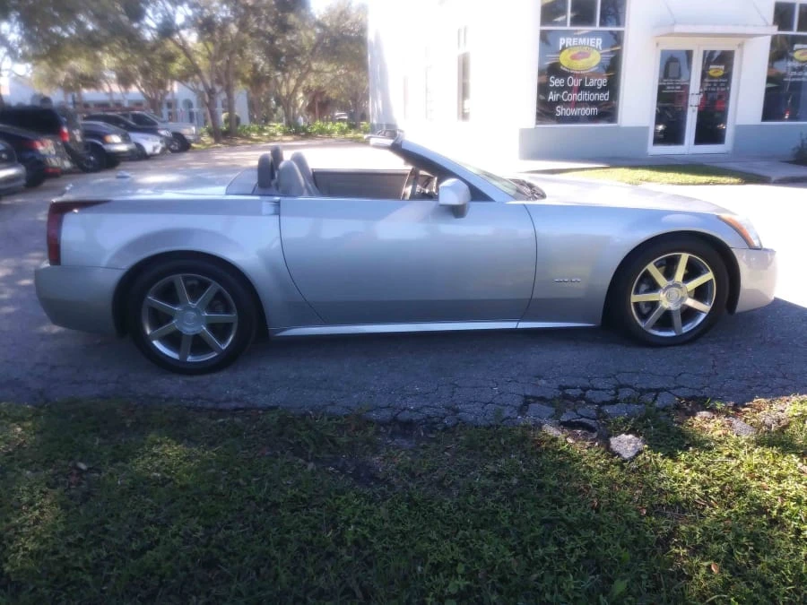 2005 Cadillac XLR - Image 31 of 31