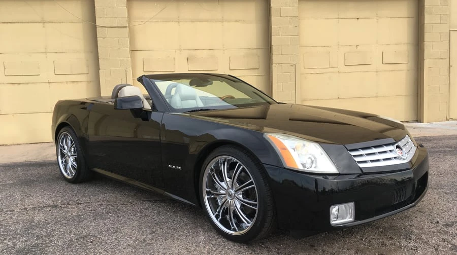 2005 Cadillac XLR - Image 5 of 5