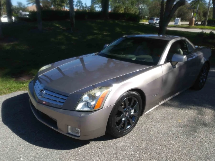 2005 Cadillac XLR - Image 6 of 25