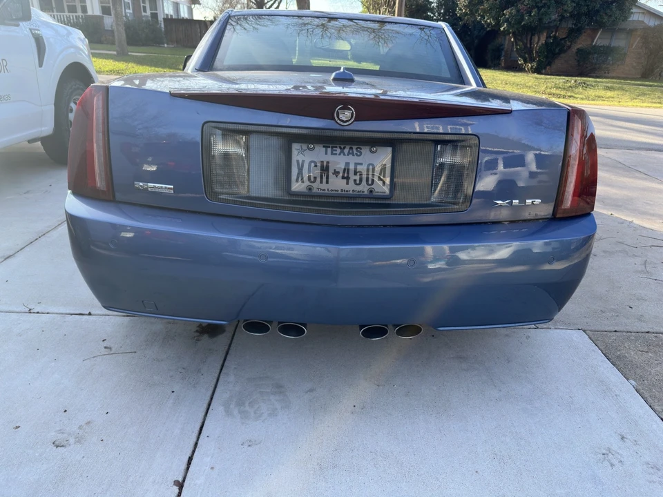 2005 Cadillac XLR - Image 8 of 9