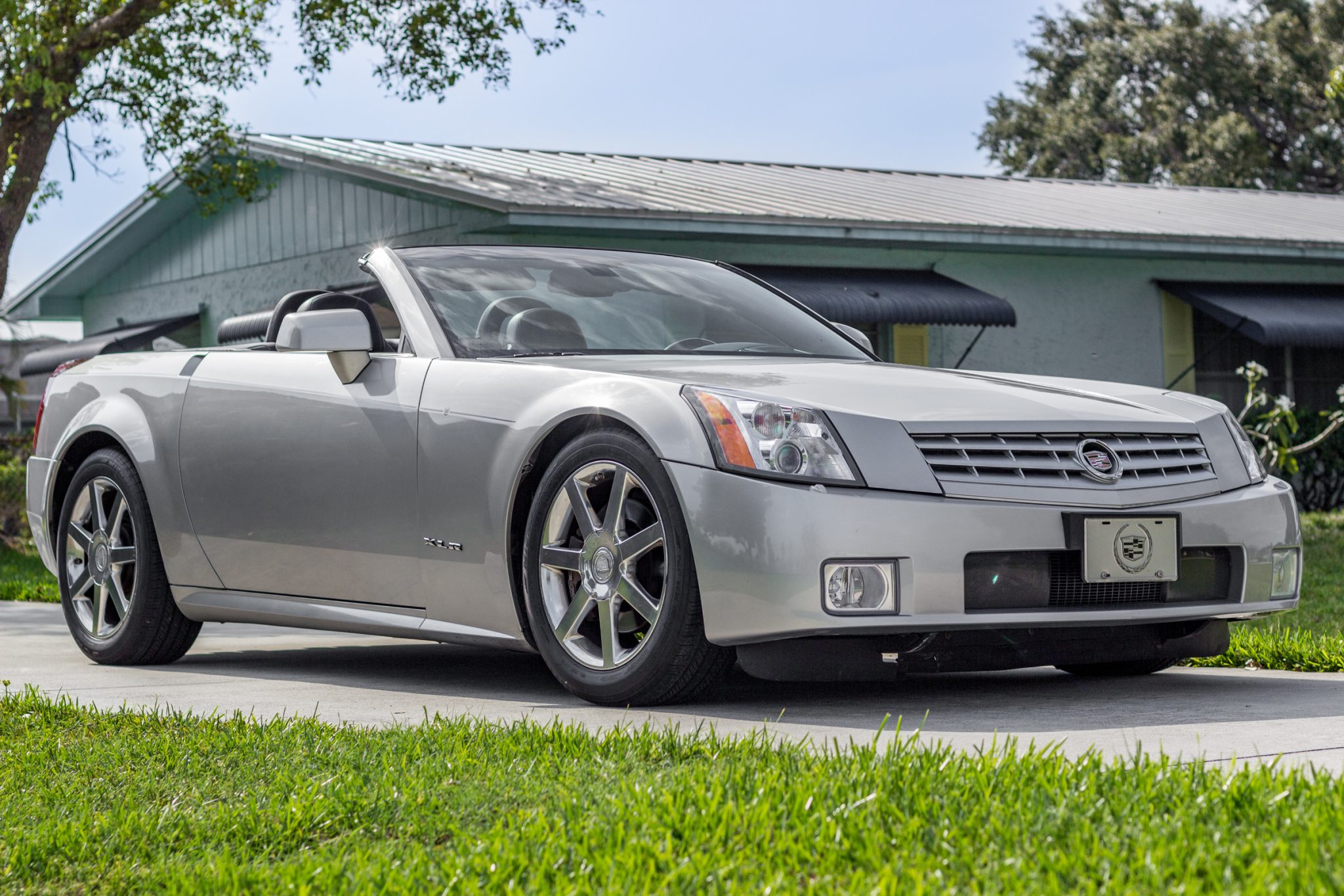 2005 Cadillac XLR