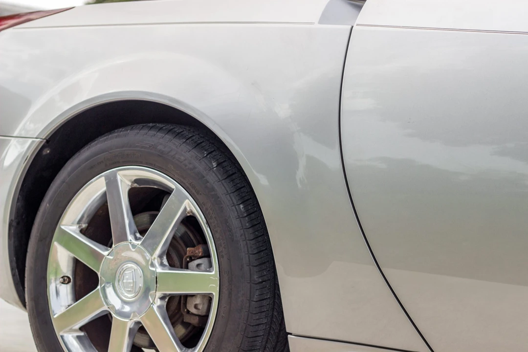 2005 Cadillac XLR - Image 31 of 31