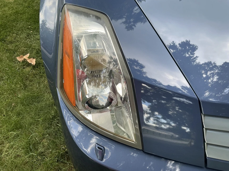 2005 Cadillac XLR - Image 29 of 31