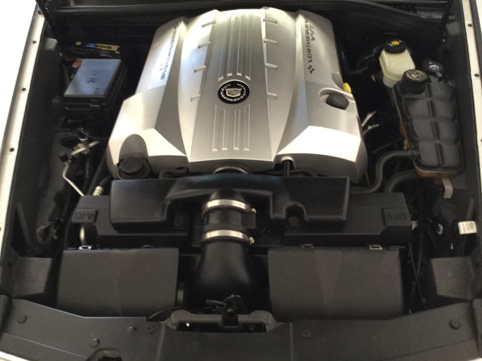 2005 Cadillac XLR - Image 20 of 31