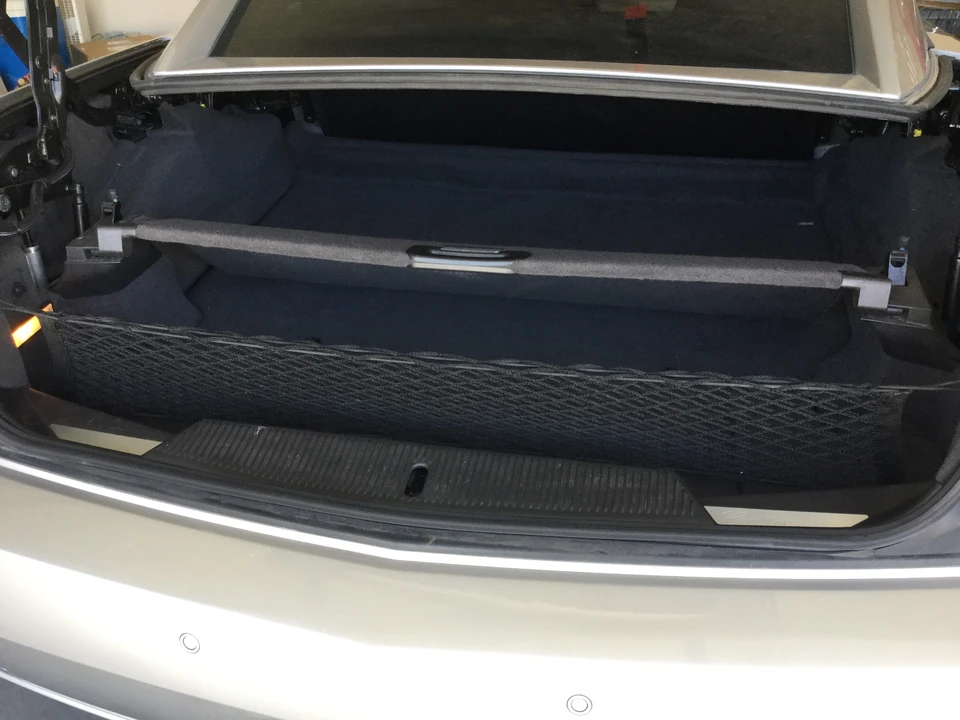 2005 Cadillac XLR - Image 19 of 31
