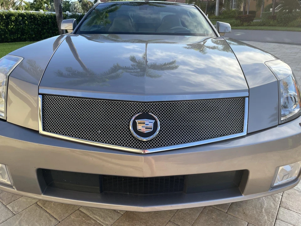 2005 Cadillac XLR - Image 23 of 31