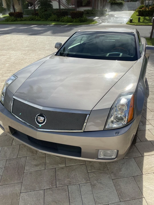 2005 Cadillac XLR - Image 24 of 31