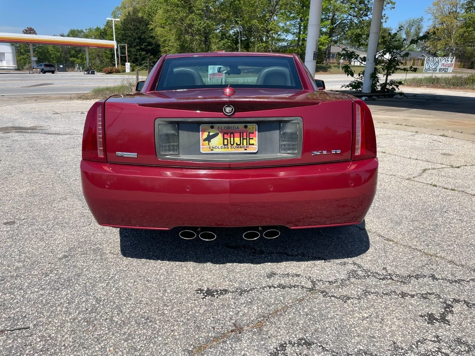 2005 Cadillac XLR - Image 7 of 21