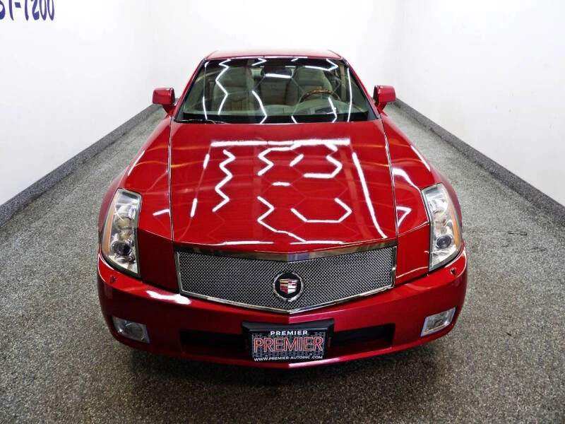 2005 Cadillac XLR - Image 2 of 29