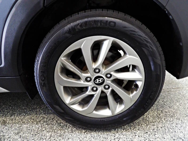 2005 Cadillac XLR - Image 27 of 29
