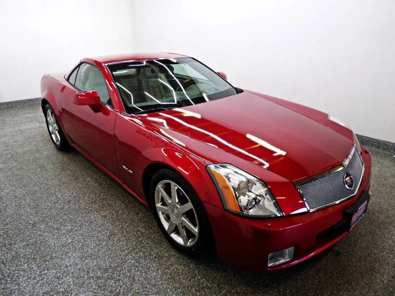 2005 Cadillac XLR - Image 3 of 29