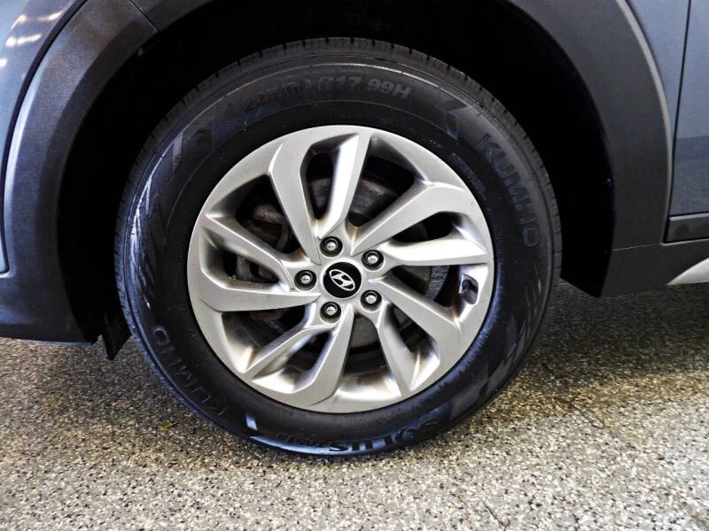 2005 Cadillac XLR - Image 26 of 29