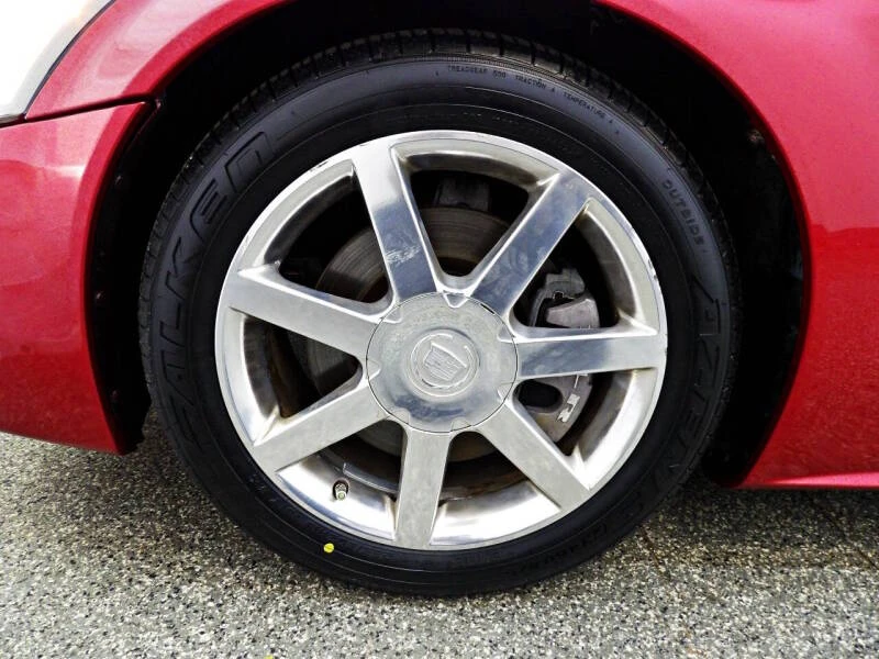 2005 Cadillac XLR - Image 21 of 29