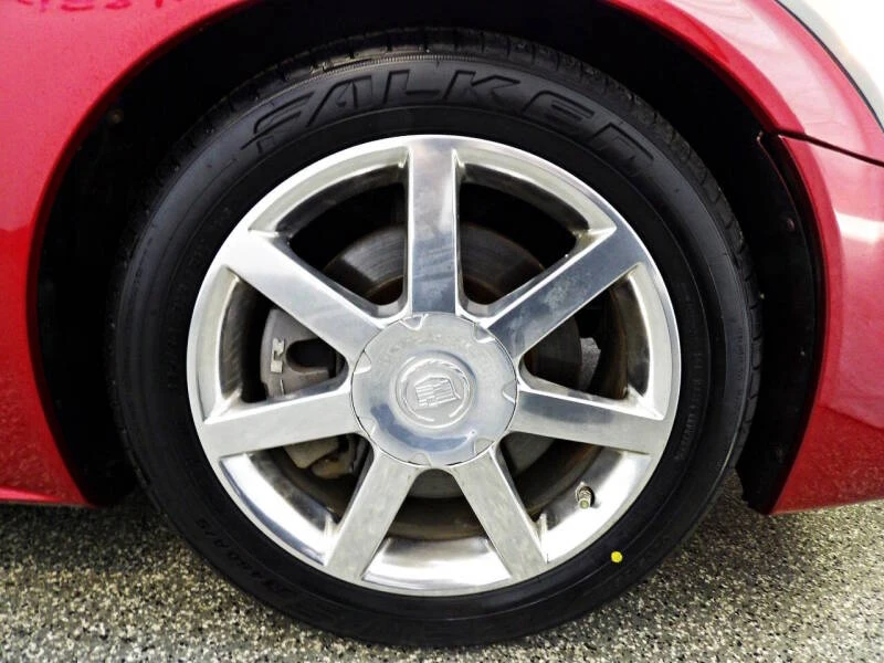 2005 Cadillac XLR - Image 24 of 29