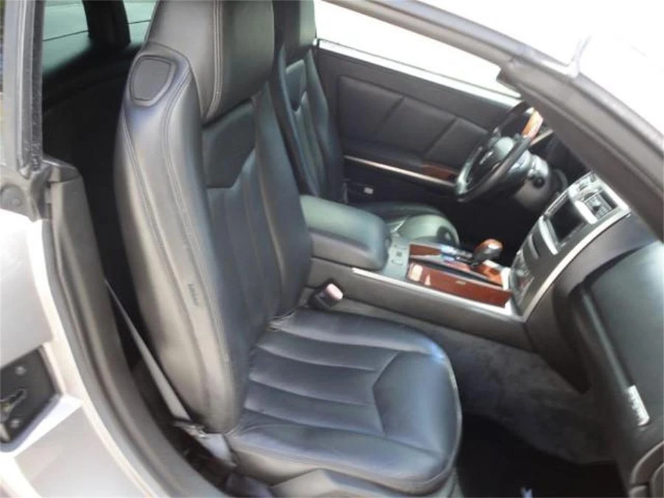 2005 Cadillac XLR - Image 22 of 31