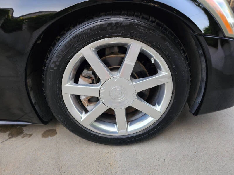 2005 Cadillac XLR - Image 29 of 31