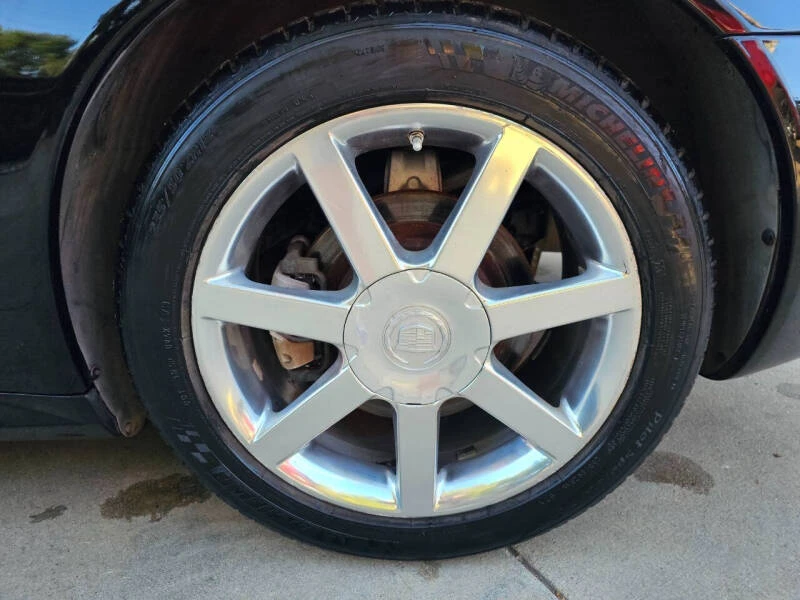 2005 Cadillac XLR - Image 27 of 31