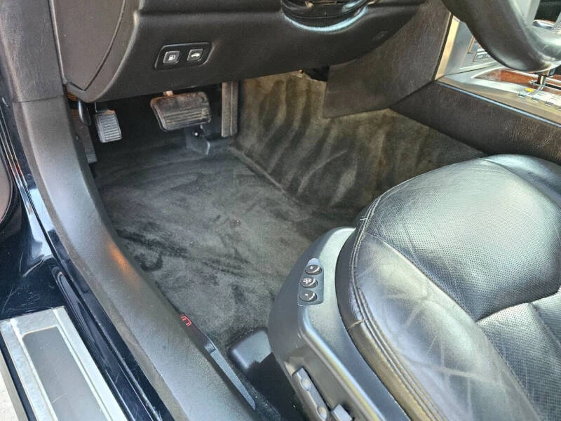 2005 Cadillac XLR - Image 14 of 31