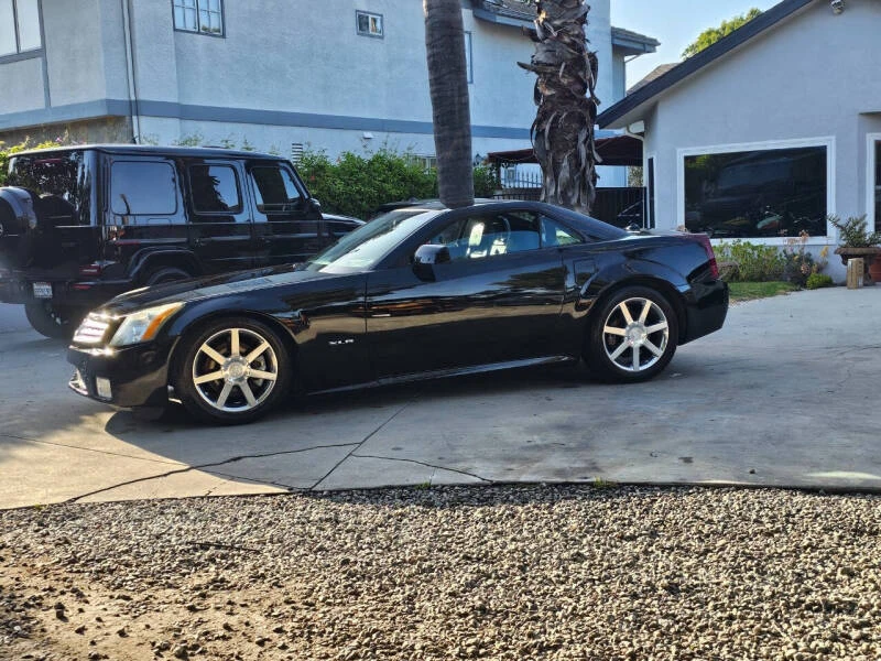2005 Cadillac XLR - Image 2 of 31