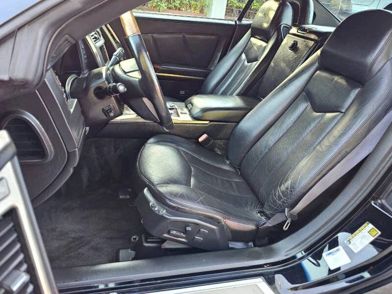 2005 Cadillac XLR - Image 10 of 31