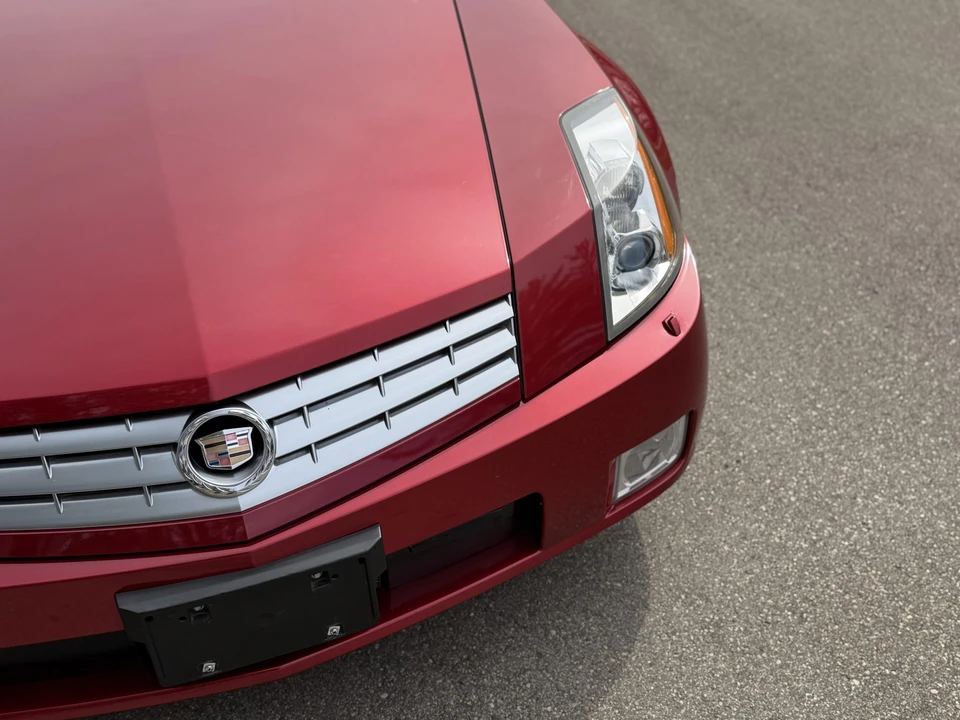 2005 Cadillac XLR - Image 29 of 31
