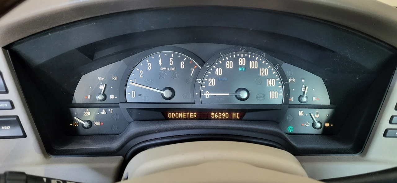 2005 Cadillac XLR - Image 5 of 11