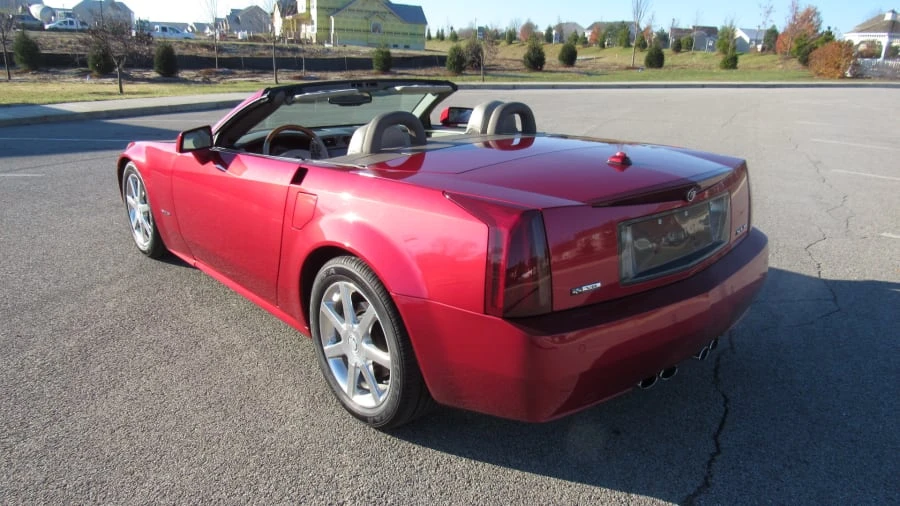 2005 Cadillac XLR - Image 3 of 6