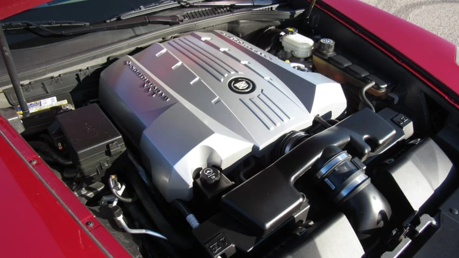 2005 Cadillac XLR - Image 6 of 6