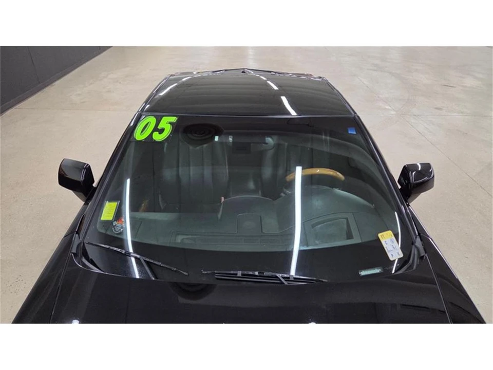 2005 Cadillac XLR - Image 29 of 31