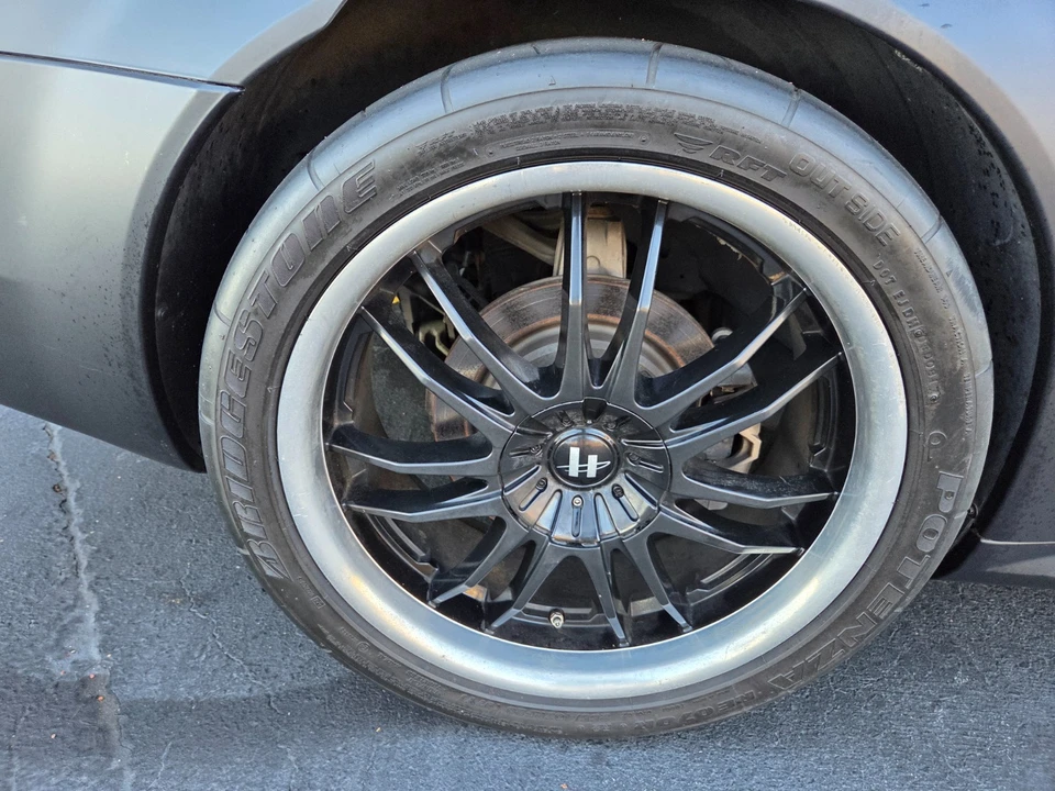 2005 Cadillac XLR - Image 31 of 31