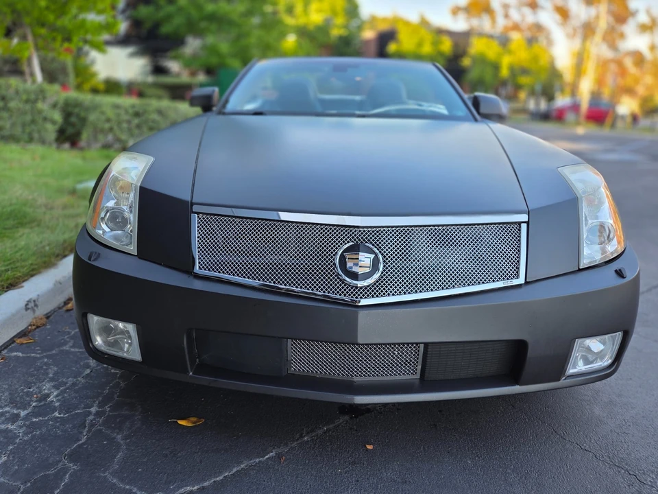 2005 Cadillac XLR - Image 3 of 31