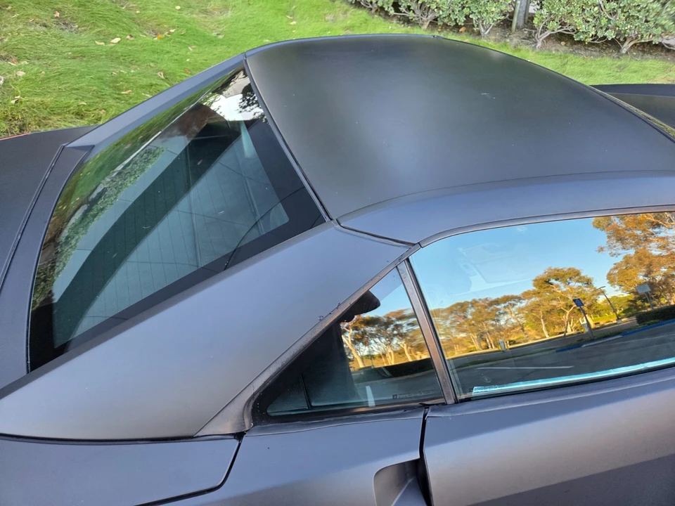 2005 Cadillac XLR - Image 12 of 31