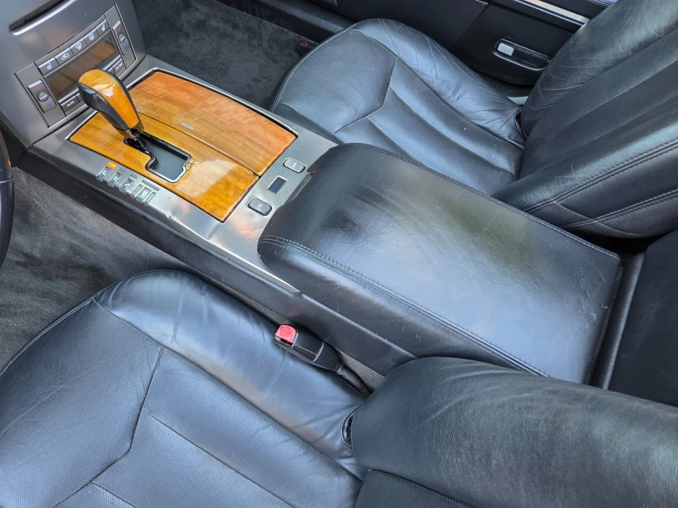 2005 Cadillac XLR - Image 26 of 31