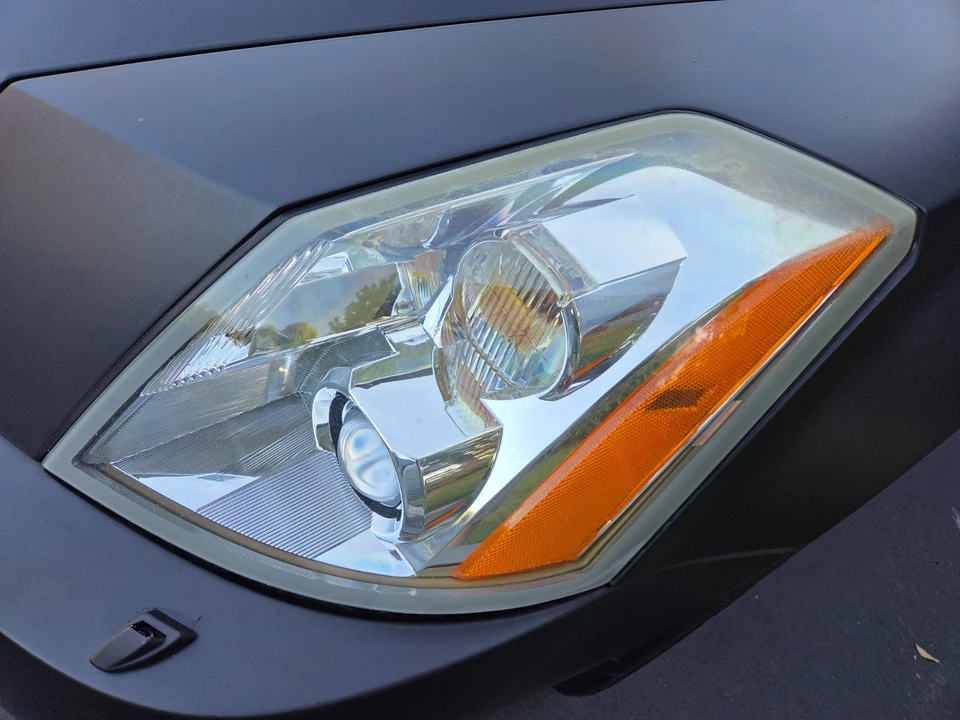 2005 Cadillac XLR - Image 15 of 31