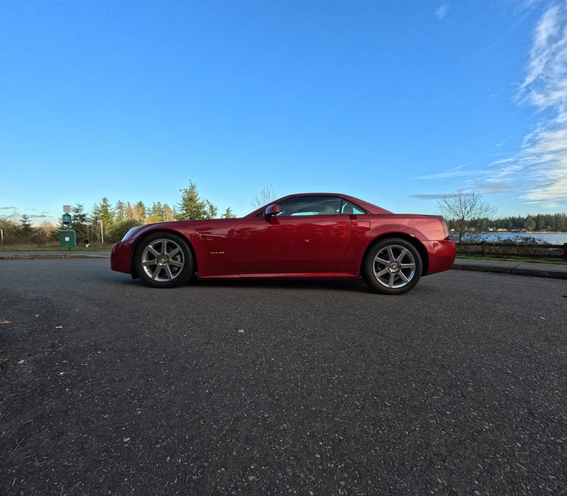 2005 Cadillac XLR - Image 21 of 21