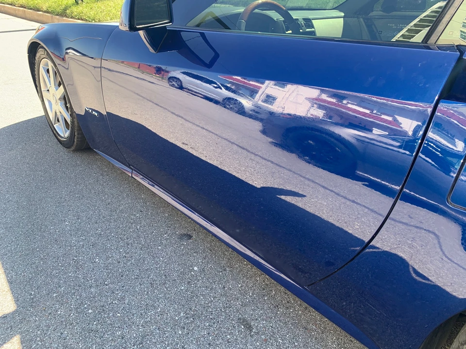 2005 Cadillac XLR - Image 19 of 31