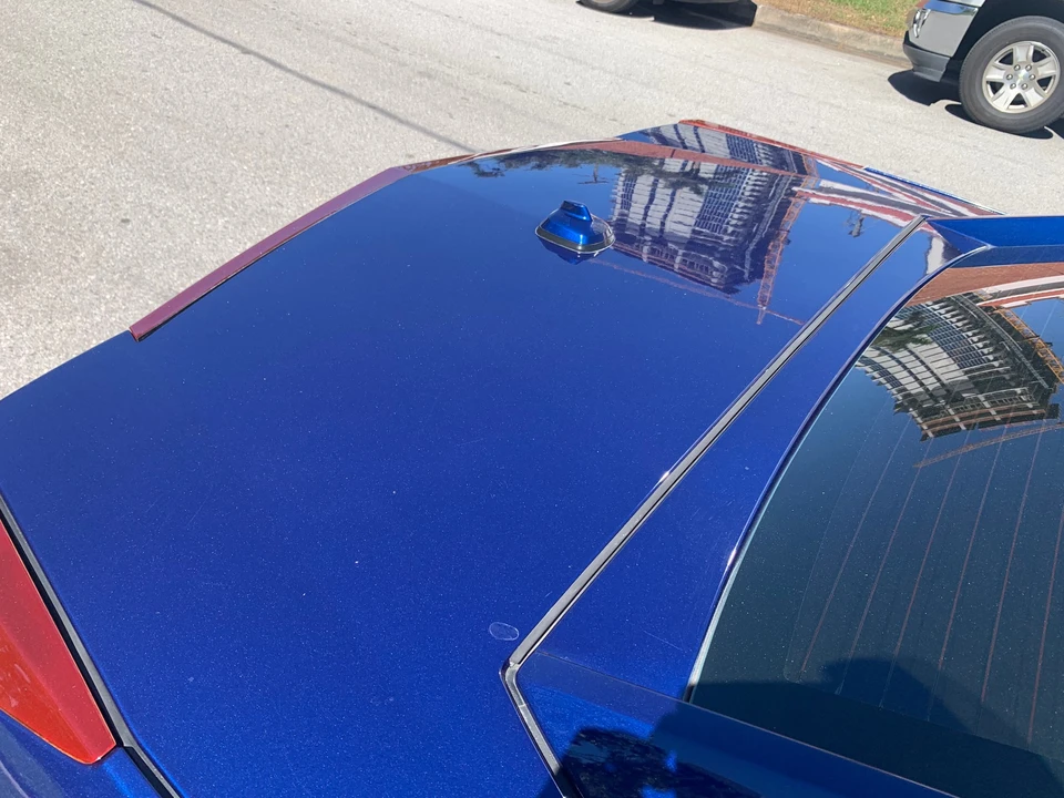 2005 Cadillac XLR - Image 30 of 31