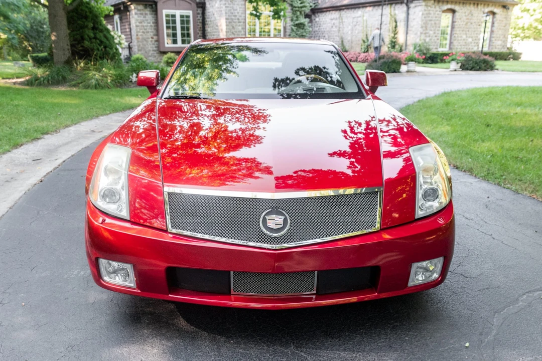 2005 Cadillac XLR - Image 3 of 31