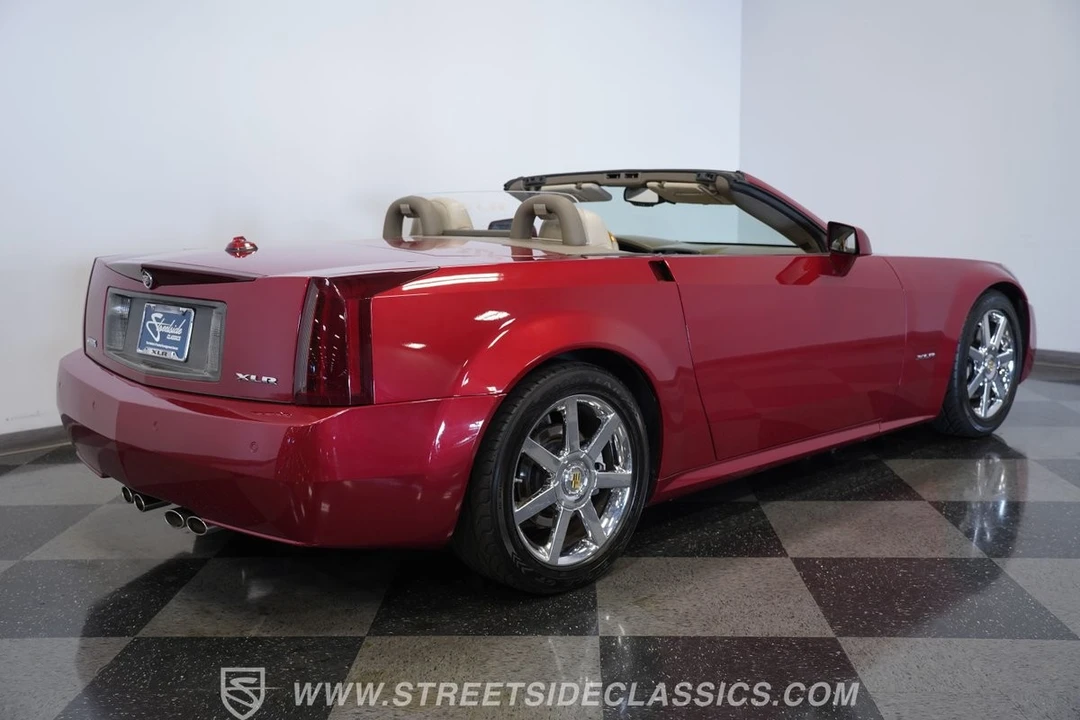 2005 Cadillac XLR - Image 12 of 12