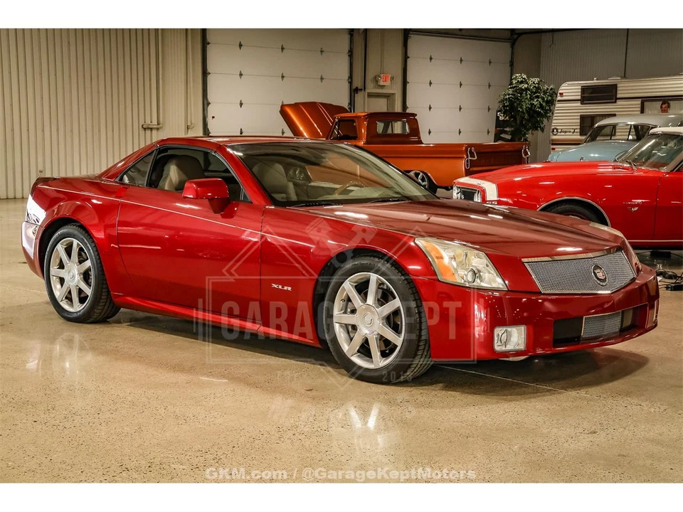 2005 Cadillac XLR - Image 3 of 31