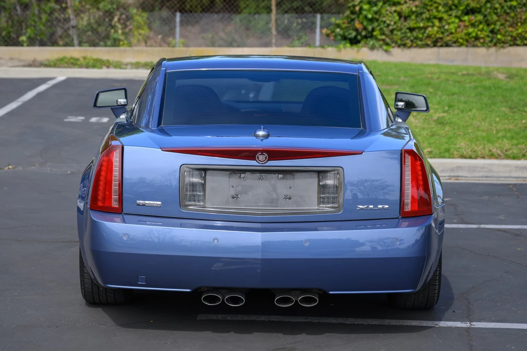 2005 Cadillac XLR - Image 11 of 31