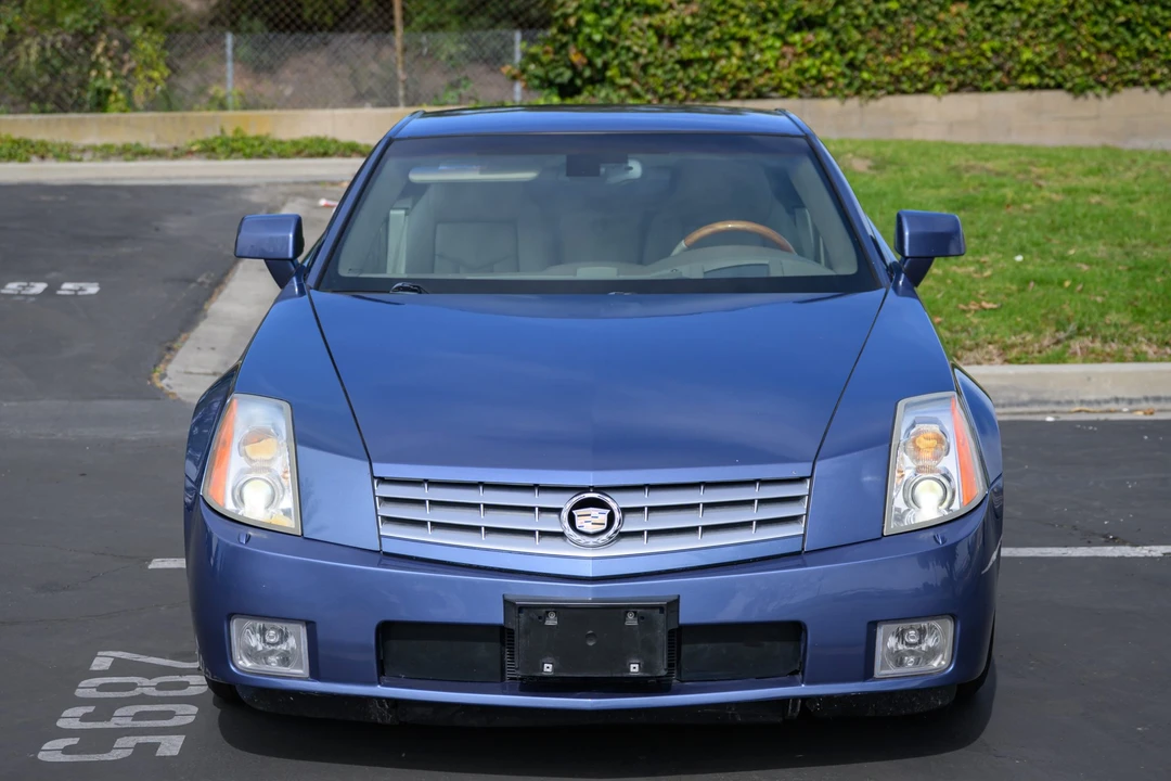 2005 Cadillac XLR - Image 5 of 31
