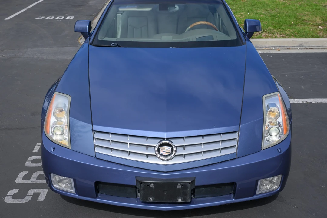 2005 Cadillac XLR - Image 6 of 31