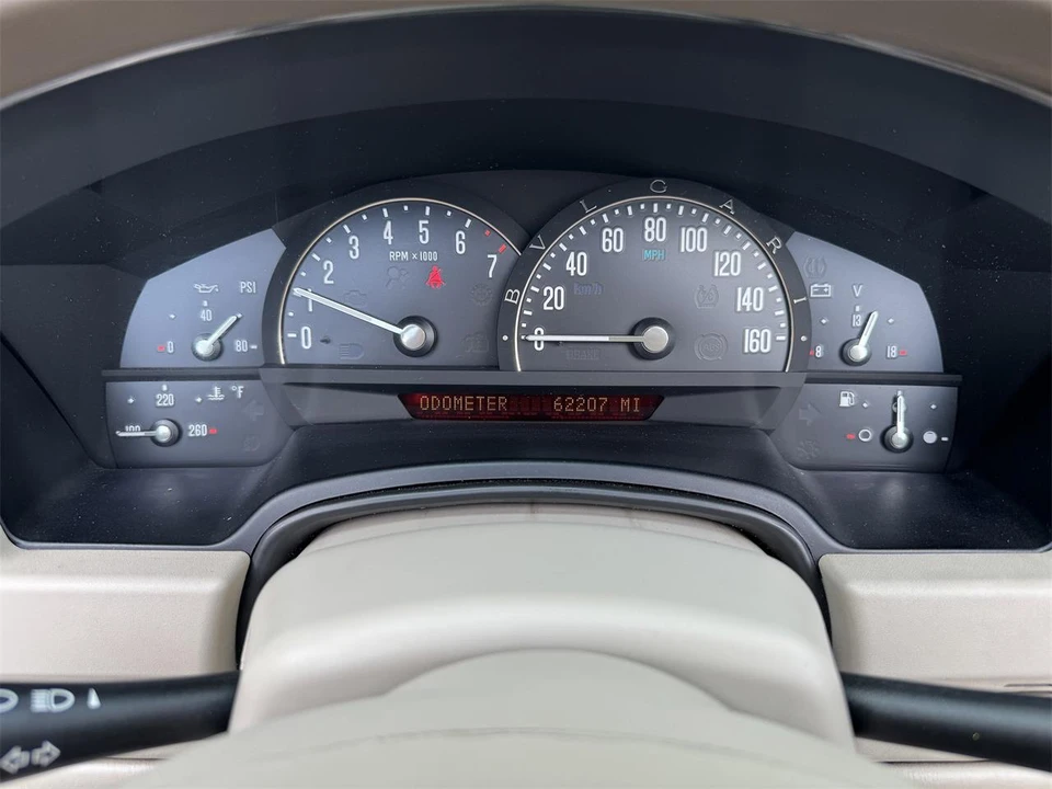 2005 Cadillac XLR - Image 19 of 29
