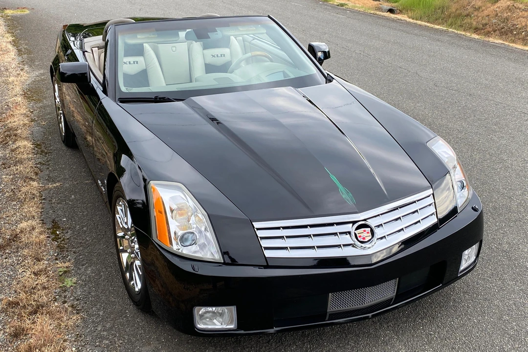 2005 Cadillac XLR - Image 3 of 14