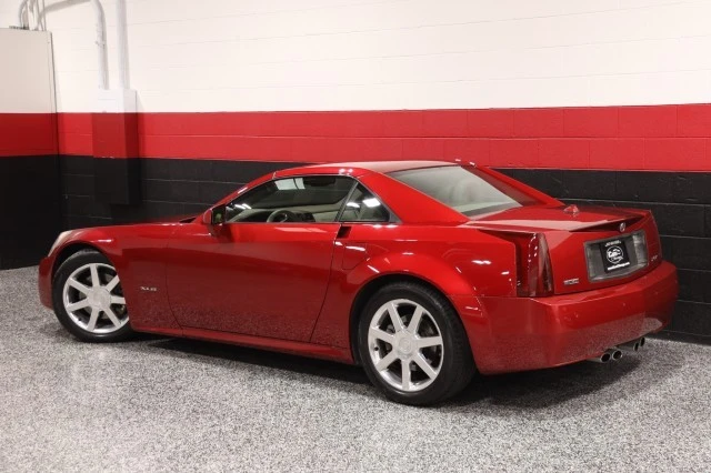 2005 Cadillac XLR - Image 24 of 24