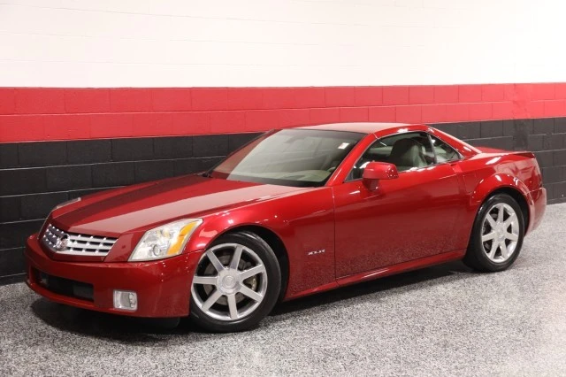 2005 Cadillac XLR - Image 17 of 24