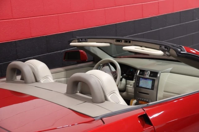 2005 Cadillac XLR - Image 10 of 24