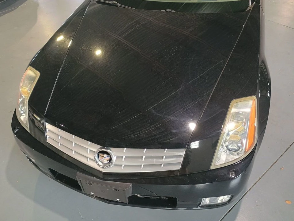 2005 Cadillac XLR - Image 11 of 12
