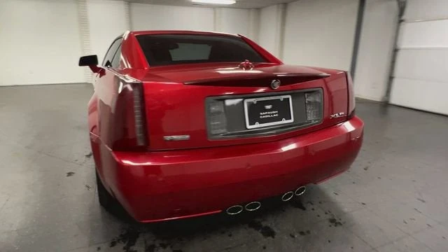 2005 Cadillac XLR - Image 7 of 8